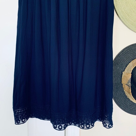 Forever 21 Navy Embroidered Lace Flowy Babydoll A-Line Dress | Size: L - Picture 5 of 7